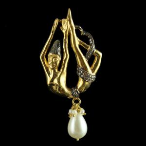 Silver Gold Plated Fancy Design Pendant Studded Zircon And Pearl