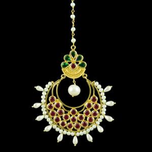 GOLD PLATED MANGTIKKA WITH GREEN HYDRO RED CORUNDUM AND PEARLS