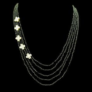 GOLD PLATED KUNDAN AND BLACK CRYSTAL BEADS NECKLACE