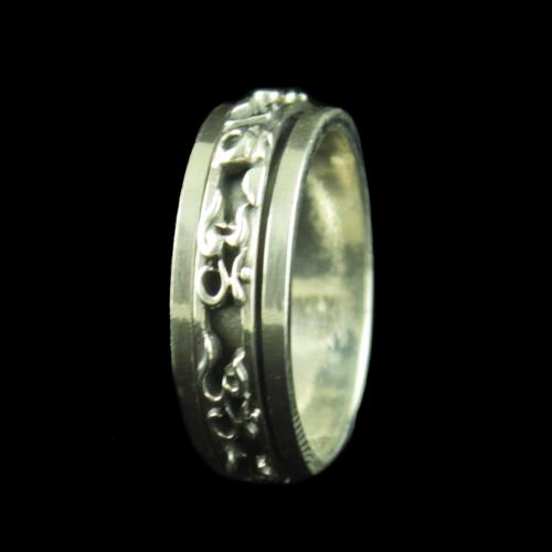 STERLING SILVER OM BAND RING