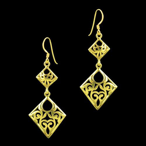 GOLD PLATED FLORAL DESIGN EARRINGS