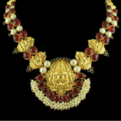 GOLD PLATED ONYX AND PEARL LAKSHMI NECKLACE
